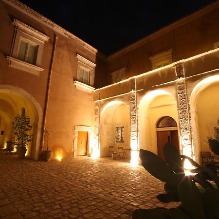 Palazzo Gambuzza Aparthotel Ispica Exterior foto