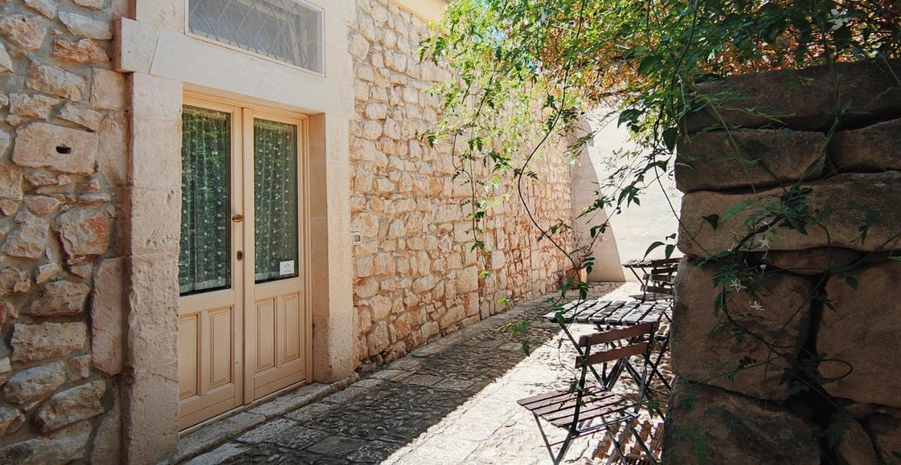 Palazzo Gambuzza Aparthotel Ispica Exterior foto