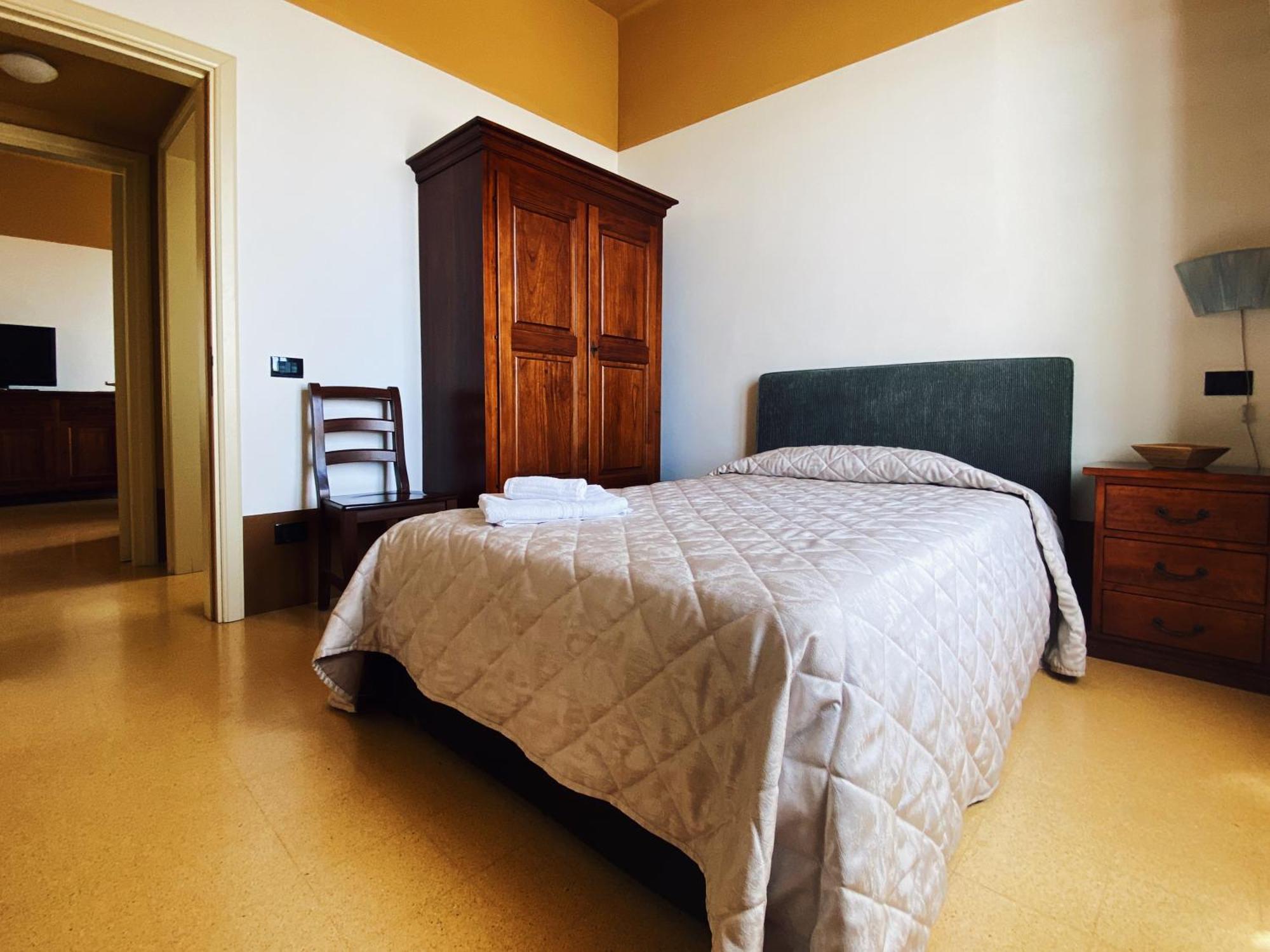 Palazzo Gambuzza Aparthotel Ispica Cameră foto
