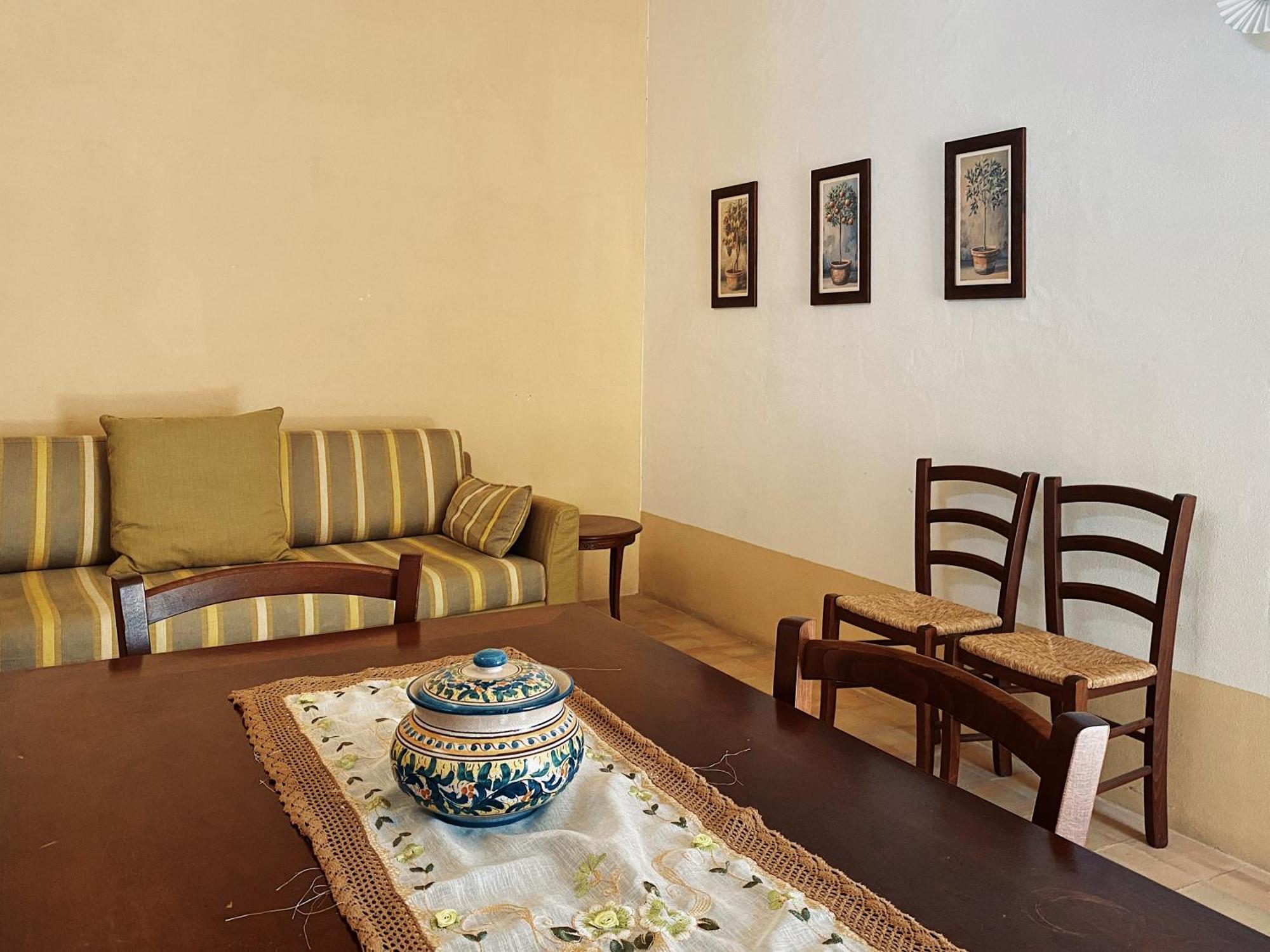Palazzo Gambuzza Aparthotel Ispica Cameră foto