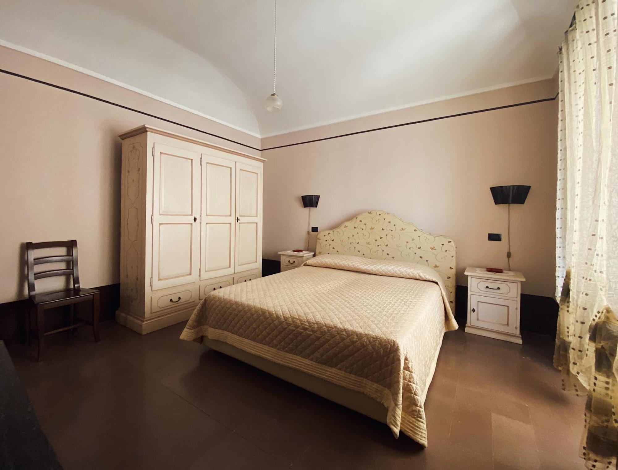 Palazzo Gambuzza Aparthotel Ispica Cameră foto